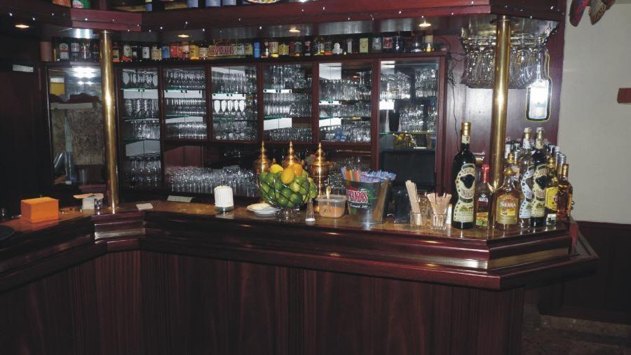 Hotel Central Restaurant El Barrio Grevenbroich Exteriör bild